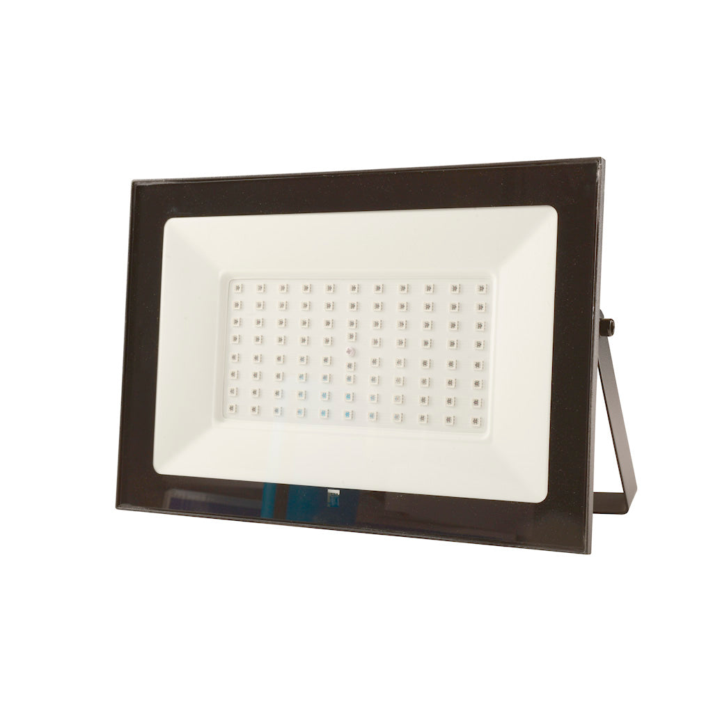 Reflector exterior RGB 100W incluye control remoto (4 diferentes efectos y 12 colores base) 100-240V IP65 FP>0.9 de Philco