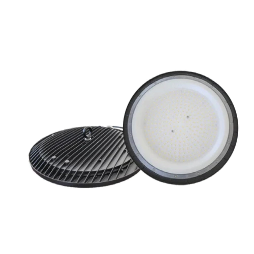 UFO LED Slim 100W 90° luz fría 5700K IP65 100-277V de BrillaMax